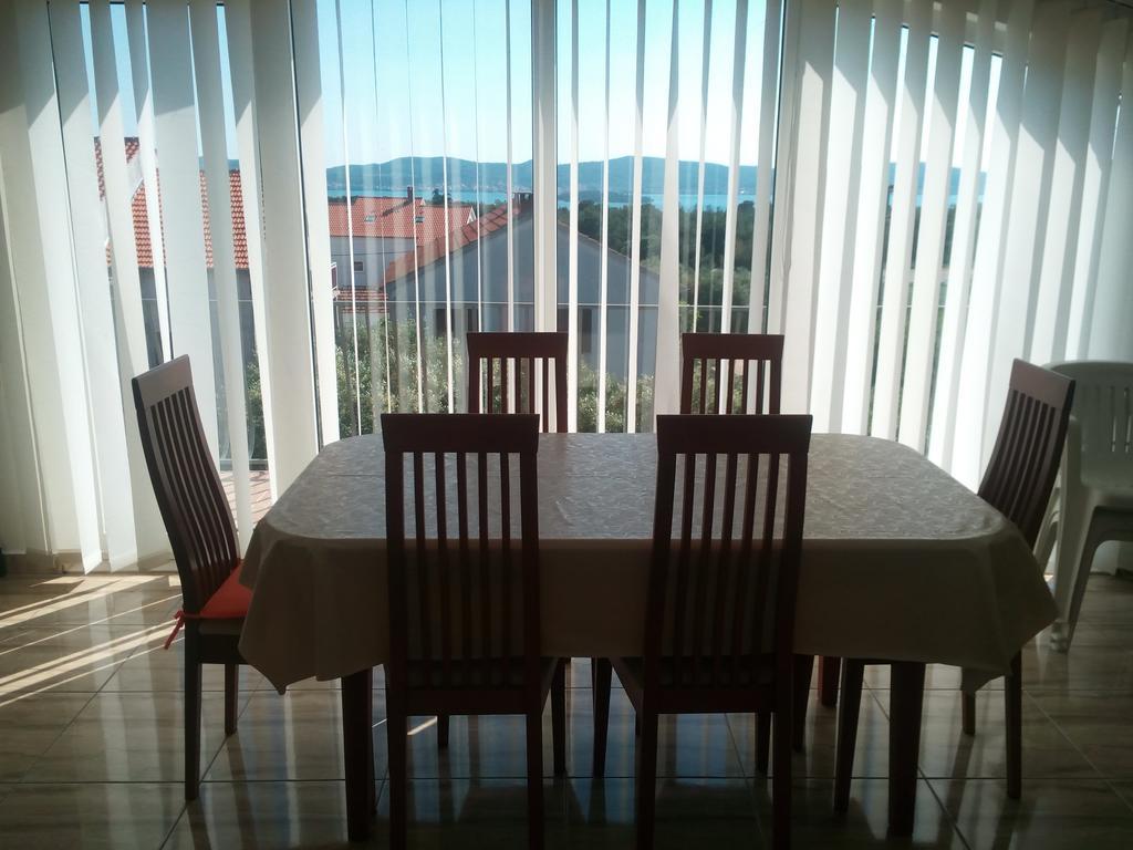 Apartmani Kapitanovic Biograd Na Moru Eksteriør bilde